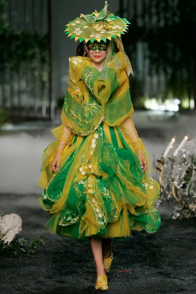 Look 36